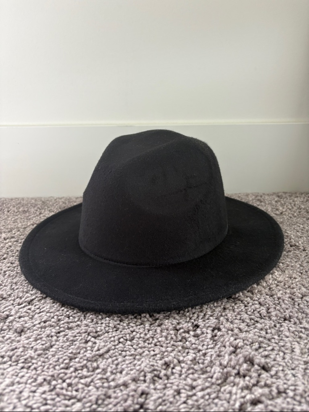 Universal Thread Black Wide-Brim Fedora Hat